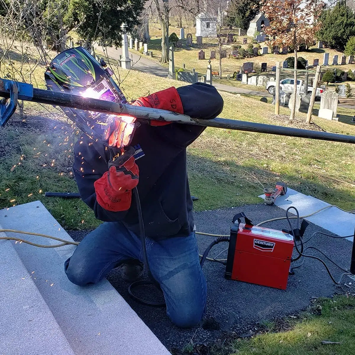 Flux Core Wire Feed Welder and Gun