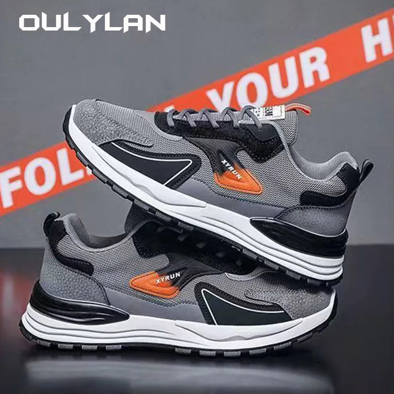 Comfortable Soft Soled Men Running Shoes