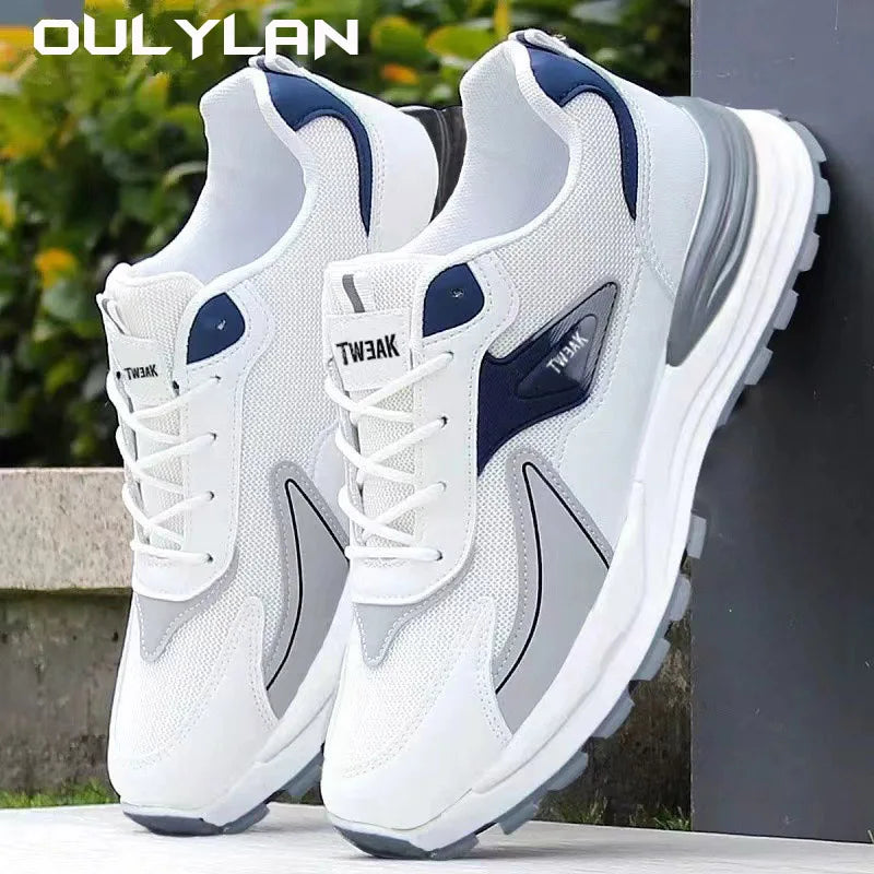 Comfortable Soft Soled Men Running Shoes